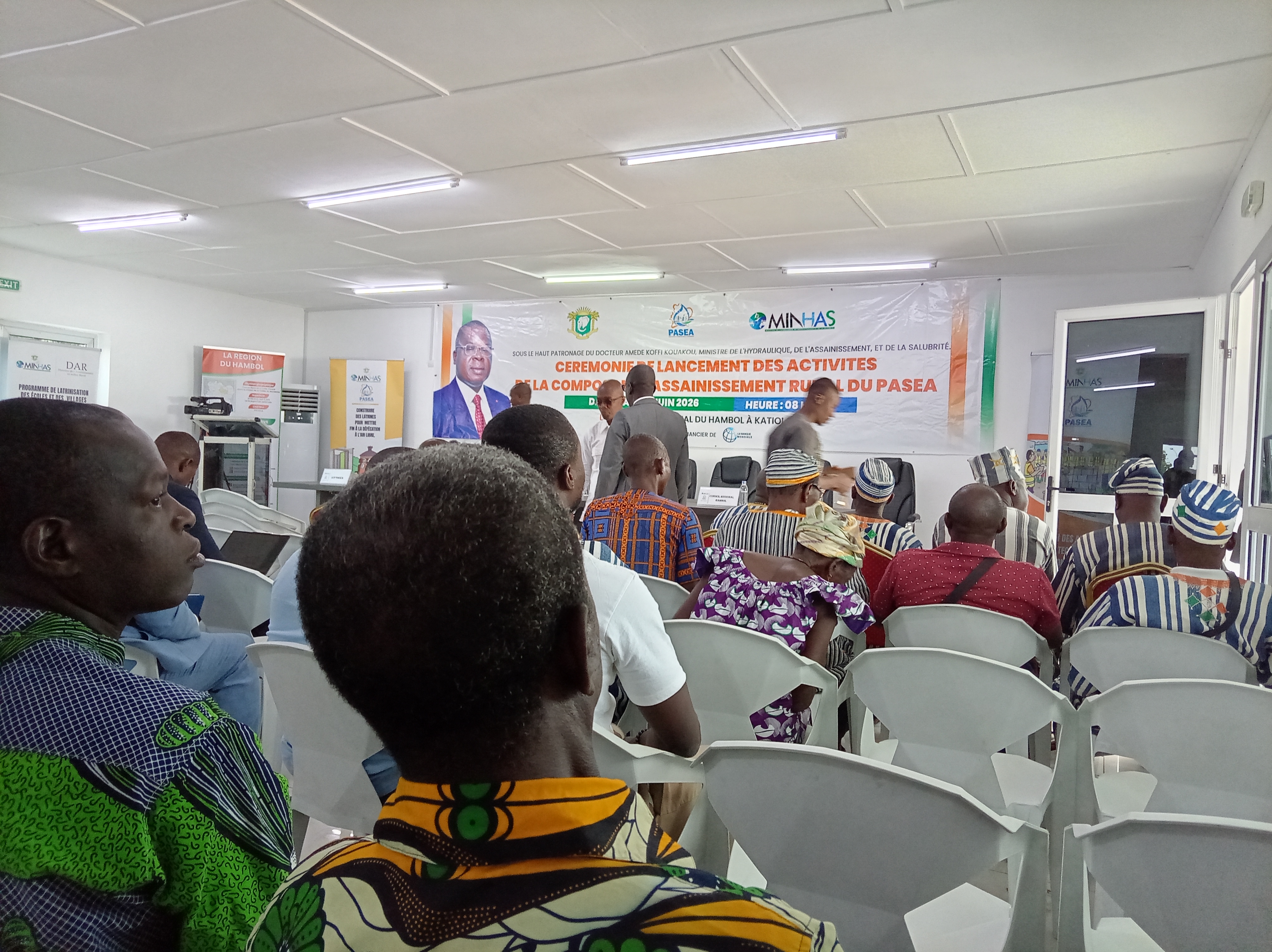 Cérémonie de lancement des activités du PASEA pour la construction de 5 000 latrines familiales pilotes dans la Région du Hambol.