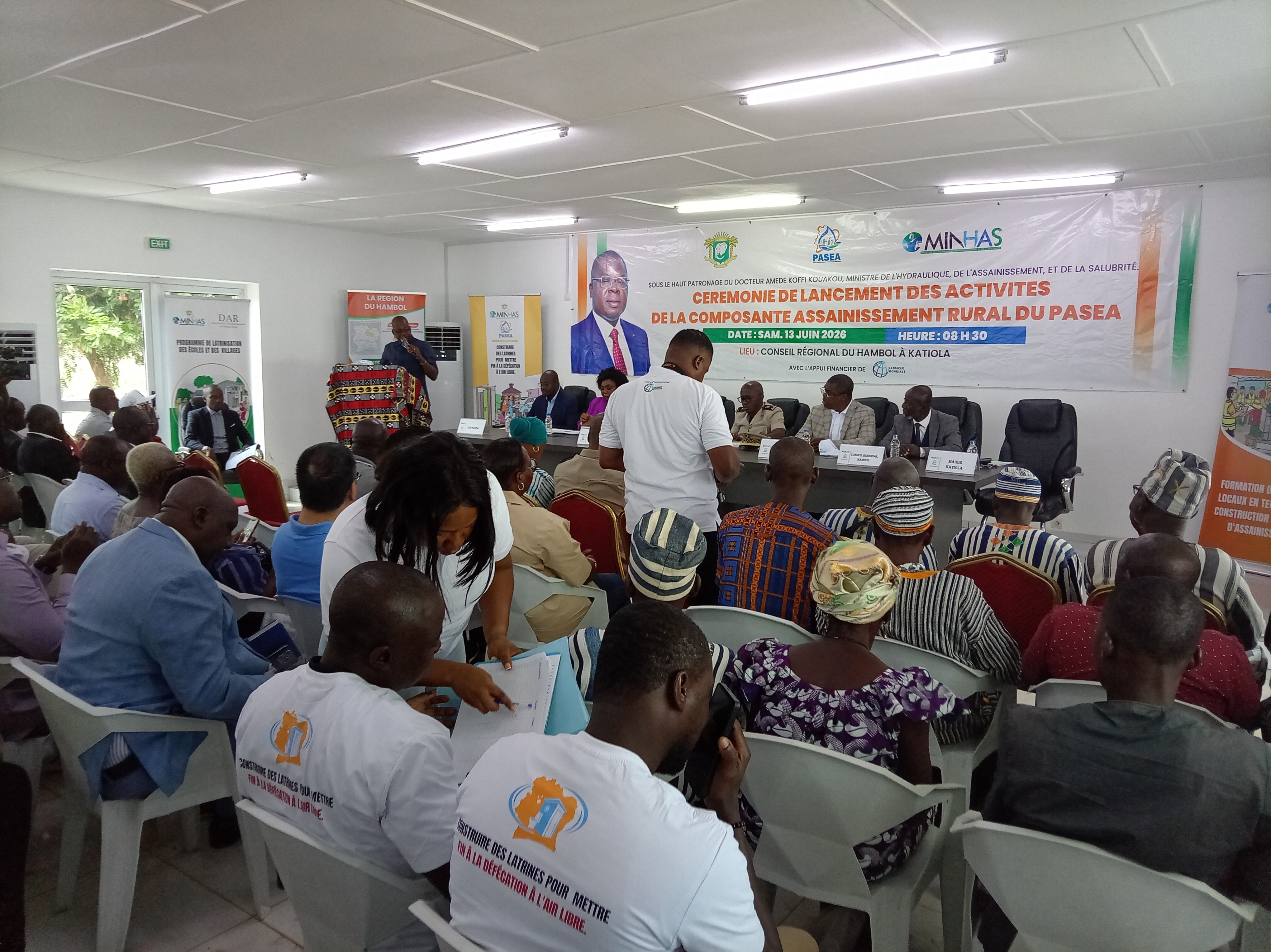 Cérémonie de lancement des activités du PASEA pour la construction de 5 000 latrines familiales pilotes dans la Région du Hambol.