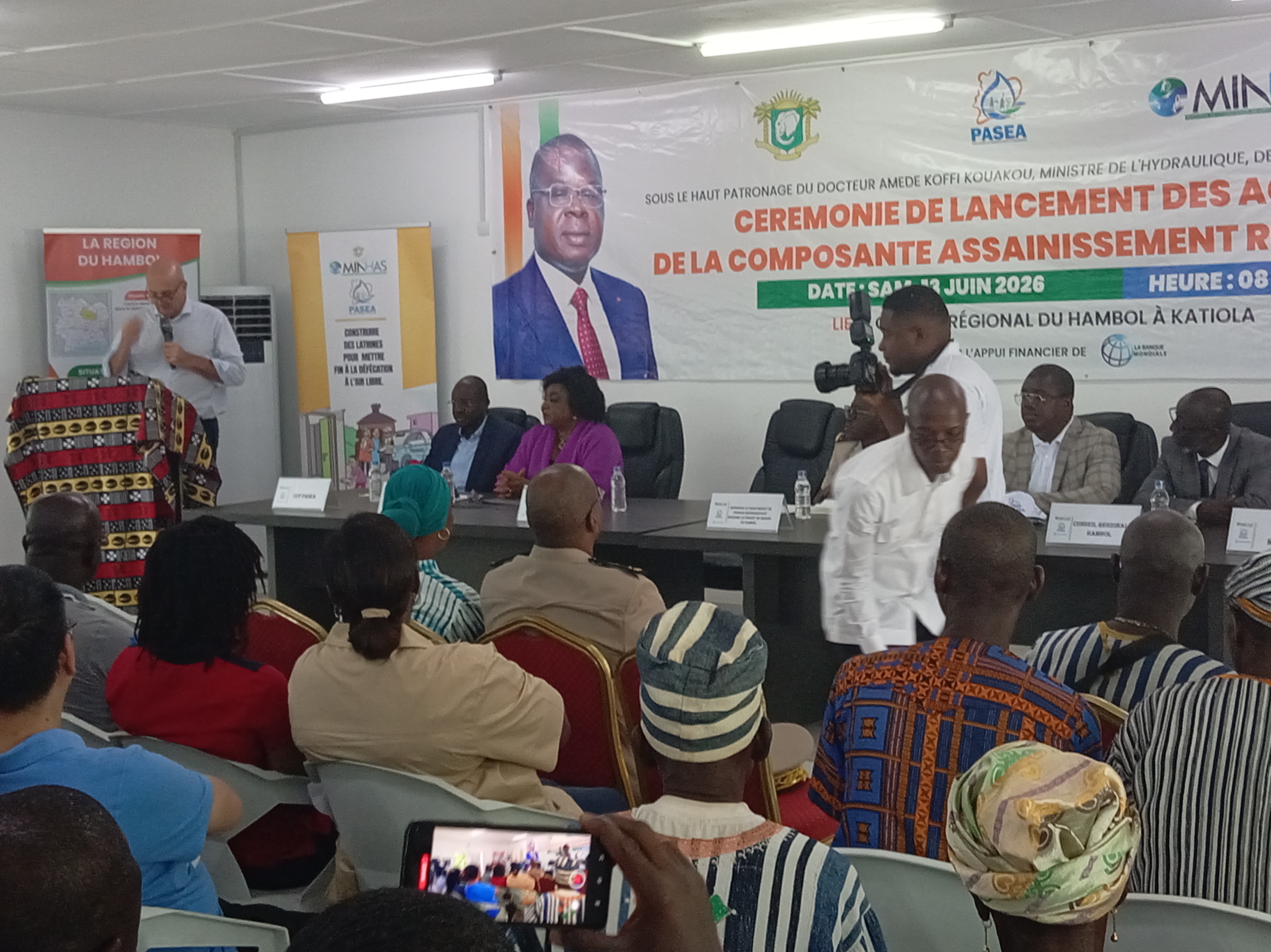 Cérémonie de lancement des activités du PASEA pour la construction de 5 000 latrines familiales pilotes dans la Région du Hambol.