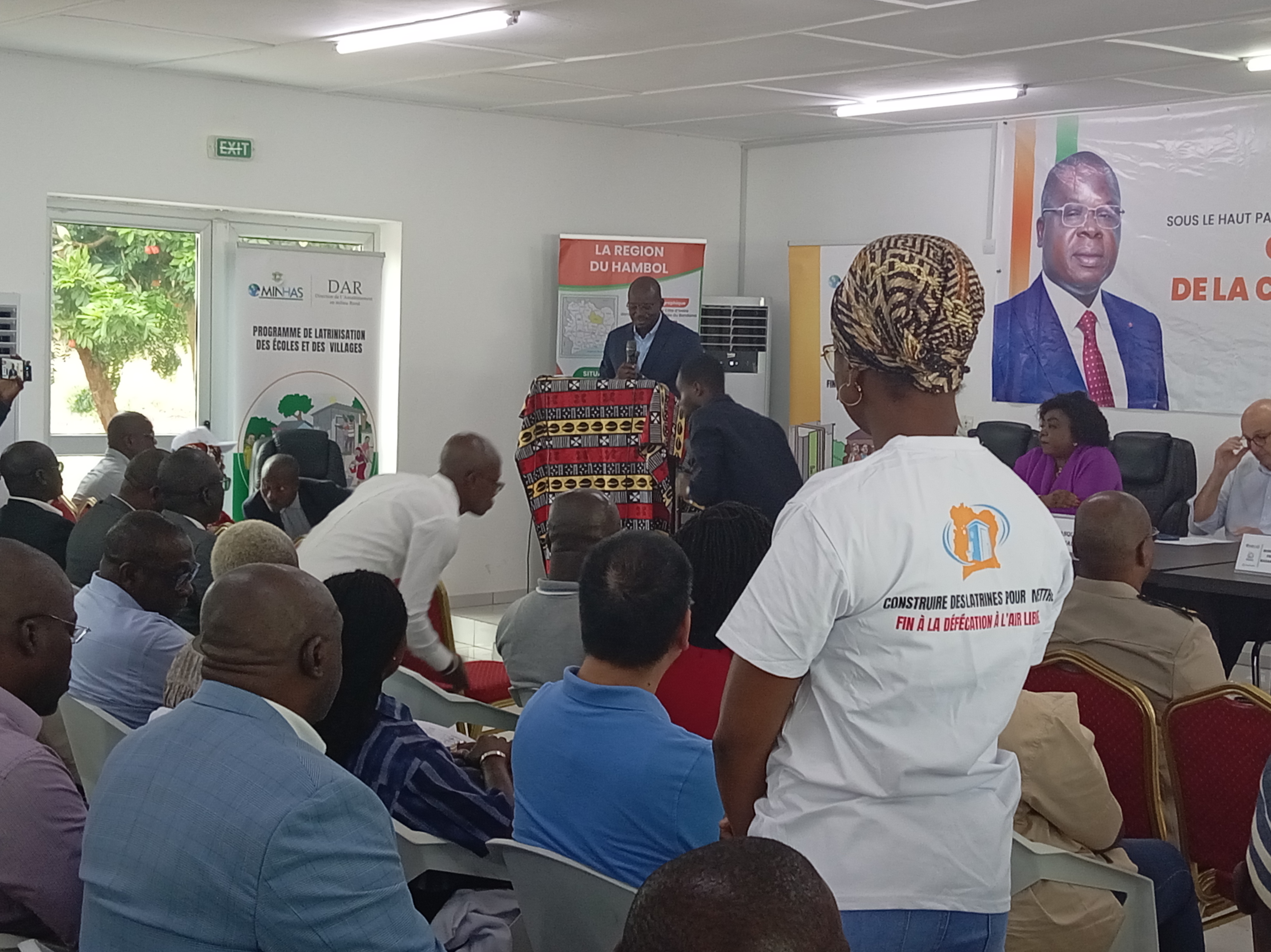 Cérémonie de lancement des activités du PASEA pour la construction de 5 000 latrines familiales pilotes dans la Région du Hambol.